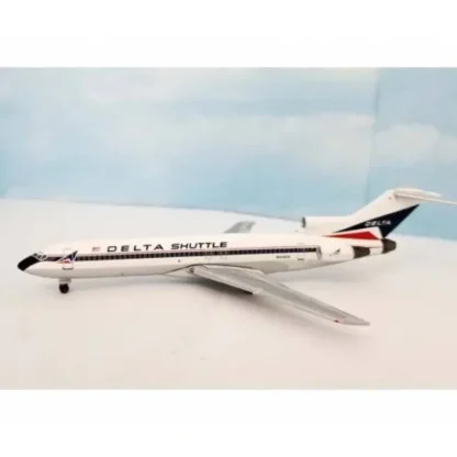 Aero Classics BBX41648 1:400 Delta Shuttle Boeing 727-200 - Miniature Marvels: Airplane Models & Painted Dice* Airplane Model