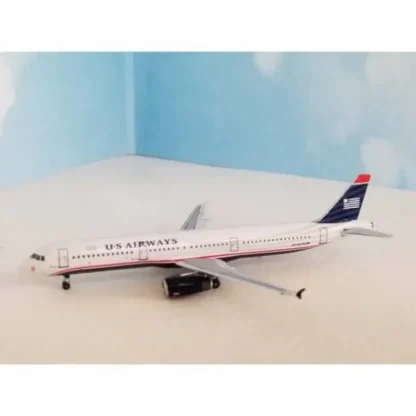 Aero Classics BBX41615 1:400 US Airways Airbus A321 - Miniature Marvels: Airplane Models & Painted Dice* Airplane Model