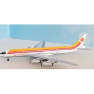 AeroClassics AC411289 1:400 Air Jamaica DC-8-62 6Y-JII - Miniature Marvels: Airplane Models & Painted Dice* Airplane Model