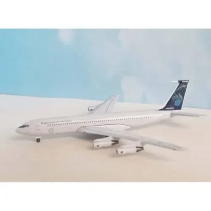 Aeroclassics AC411307 1:400 RAAF Boeing 707 A20-624 - Miniature Marvels: Airplane Models & Painted Dice* Airplane Model