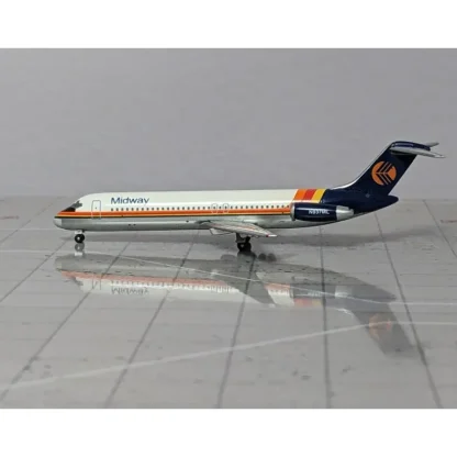 Aeroclassics Net Model N937ML 1:400 Midway Metrolink DC-9-32 - Miniature Marvels: Airplane Models & Painted Dice* Airplane Model