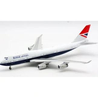 ARD200 ARDBA32 1:200 British Airways Boeing 747-400 - Miniature Marvels: Airplane Models & Painted Dice* Airplane Model