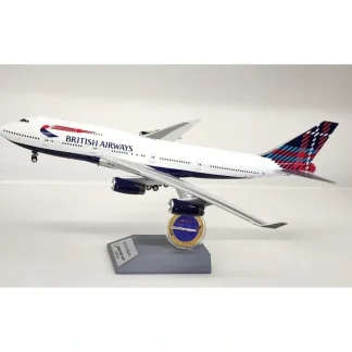 ARD200 ARDBA63 British Airways Boeing 747-436 G-BNLI - Miniature Marvels: Airplane Models & Painted Dice* Airplane Model