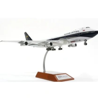 ARD200 ARD2025P 1:200 British Airways Boeing 747-100 - Miniature Marvels: Airplane Models & Painted Dice* Airplane Model