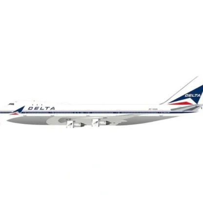 *B Models B-741-DL-9896P 1:200 Delta Boeing 747-100 - Miniature Marvels: Airplane Models & Painted Dice* Airplane Model