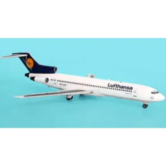 *Bbox BBOX0970 1:200 Lufthansa Boeing 727-200 D-ABKT - Miniature Marvels: Airplane Models & Painted Dice* Airplane Model
