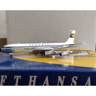 Bbox BBOX0111 1:200 Lufthansa Boeing 707-300 D-ABUK - Miniature Marvels: Airplane Models & Painted Dice* Airplane Model