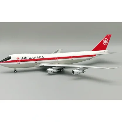 B-Models B-741-AC-TOB 1:200 Air Canada Boeing 747-133 CF-TOB - Miniature Marvels: Airplane Models & Painted Dice* Airplane Model