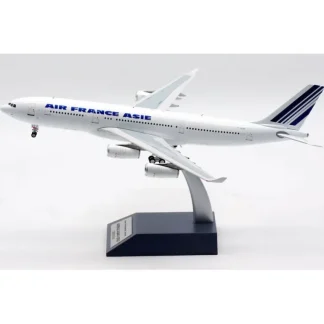 B-Models B-342-AF-01 Air France Asie A340-200 F-GLZE - Miniature Marvels: Airplane Models & Painted Dice* Airplane Model