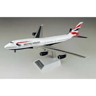 B-Models B-744-BA-0119 1:200 British Airways Boeing 747-400 - Miniature Marvels: Airplane Models & Painted Dice* Airplane Model