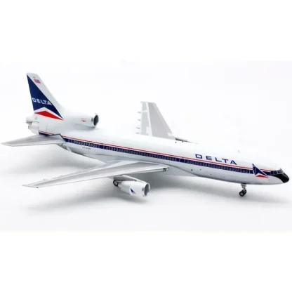 *B-Models B-1011-DL-19P 1:200 Delta Lockheed L-1011 "Widget" - Miniature Marvels: Airplane Models & Painted Dice* Airplane Model