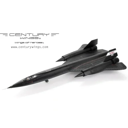 Century Wings 001640 1:72 SR-71A NASA - Miniature Marvels: Airplane Models & Painted Dice* Airplane Model