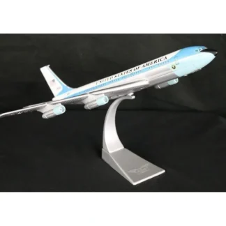 Corgi AA32901 1:144 Boeing VC-137C 'Air Force One' - Miniature Marvels: Airplane Models & Painted Dice* Airplane Model