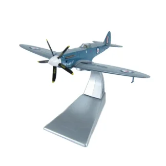 Corgi AA38704 1:72 Supermarine Spitfire PR.Mk XIX RAF No.81 Sqn, PS888 "The Last", RAF Seletar, Singapore, April 1954 - Miniature Marvels: Airplane Models & Painted Dice* Airplane Model