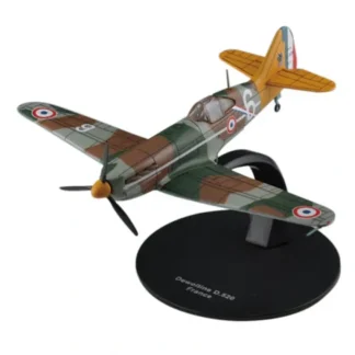 De Agostini #37 1:72 Dewoitine D.520 - 18-victory ace Pierre Le Gloan, GC III/6, Vichy French Air Force, Syria, 1941 - Miniature Marvels: Airplane Models & Painted Dice* Airplane Model
