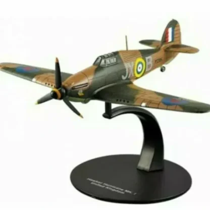 De Agostini #24 1:72 Hawker Hurricane Mk.I No.1 Squadron Arthur Clowes Battle of Britain - Miniature Marvels: Airplane Models & Painted Dice* Airplane Model