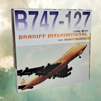 Dragon Boeing 747-100 1:400 Braniff International N601BF "100th 747" - Miniature Marvels: Airplane Models & Painted Dice* Airplane Model
