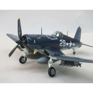 Easy Models 37231 1:72 F4U Corsair USN VF-17 Jolly Rogers, White 29, Ira Kepford, 1944 - Miniature Marvels: Airplane Models & Painted Dice* Airplane Model