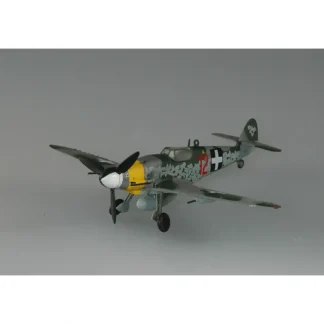 Easy Models 37204 1:72 Messerschmitt Bf 109G Hungarian AF, Red 12, 1945 - Miniature Marvels: Airplane Models & Painted Dice* Airplane Model