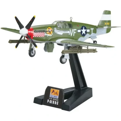 Easy Models 36359 1:72 P-51B Mustang USAAF 4th FG, 336th FS, Shangri-La, Don Gentile - Miniature Marvels: Airplane Models & Painted Dice* Airplane Model