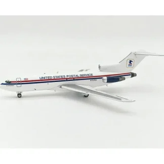 El Aviador EAV727 1:200 US Postal Service Boeing 727-51C - Miniature Marvels: Airplane Models & Painted Dice* Airplane Model