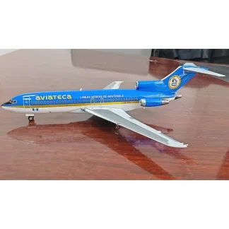 El Aviador EAVAYA Aviateca Boeing 727-173C - Miniature Marvels: Airplane Models & Painted Dice* Airplane Model