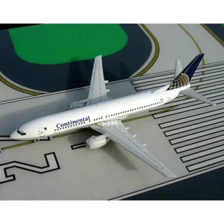 Gemini Jets AJCOA012 1:250 Continental Airlines Boeing 737-800 N12216 - Miniature Marvels: Airplane Models & Painted Dice* Airplane Model