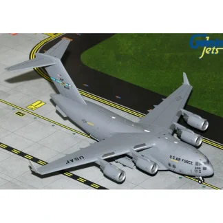 Gemini Jets G2AFO1309 1:200 U.S. Air Force C-17A Globemaster III 06-6168 (Dover Air Force Base) - Miniature Marvels: Airplane Models & Painted Dice* Airplane Model