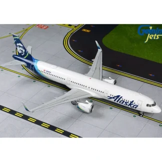 Gemini Jets G2ASA835 1:200 Alaska Airbus A321neo N928VA - Miniature Marvels: Airplane Models & Painted Dice* Airplane Model