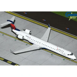 Gemini Jets G2DAL1278 1:200 Delta Connection / SkyWest Airlines CR-J900LR N800SK - Miniature Marvels: Airplane Models & Painted Dice* Airplane Model
