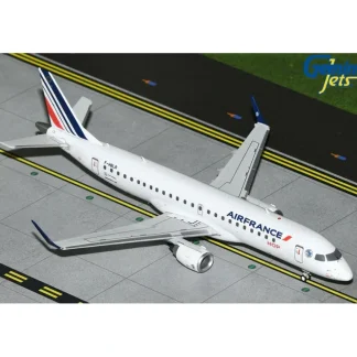 Gemini Jets G2HOP959 1:200 Air France HOP ERJ-190-100STD F-HBLN - Miniature Marvels: Airplane Models & Painted Dice* Airplane Model