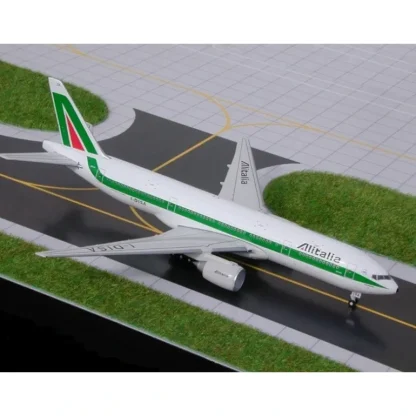Gemini Jets GJAZA351 1:400 Alitalia Boeing 777-200 I-DISA - Miniature Marvels: Airplane Models & Painted Dice* Airplane Model