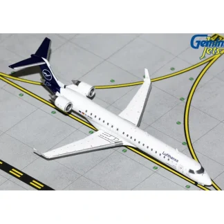 Gemini Jets GJCLH2021 1:400 Lufthansa Bombardier CRJ-900 - Miniature Marvels: Airplane Models & Painted Dice* Airplane Model
