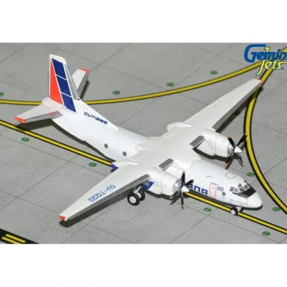 Gemini Jets GJCUB1970 1:400 Cubana de Aviacin An-26 CU-T1229 - Miniature Marvels: Airplane Models & Painted Dice* Airplane Model