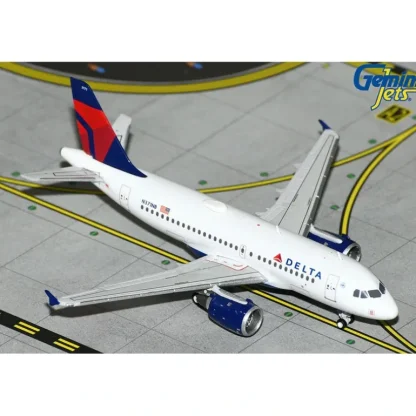 Gemini Jets GJDAL2093 1:400 Delta Airbus A319 - Miniature Marvels: Airplane Models & Painted Dice* Airplane Model