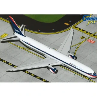 Gemini Jets GJDAL2151 1:400 Delta Boeing 767-400ER (Interim Livery) - Miniature Marvels: Airplane Models & Painted Dice* Airplane Model