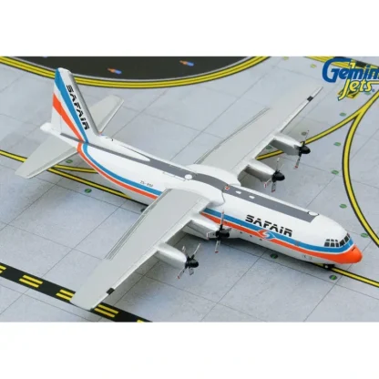Gemini Jets GJSFR1248 1:400 Safair Lockheed L-100-30 - Miniature Marvels: Airplane Models & Painted Dice* Airplane Model
