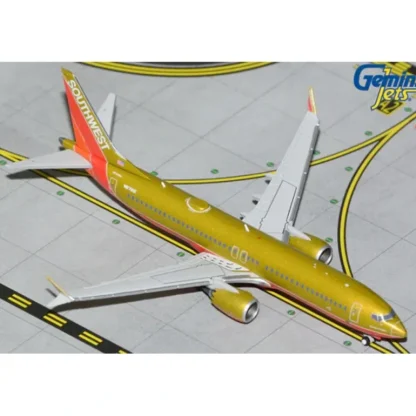 Gemini Jets GJSWA2186 1:400 Southwest Boeing 737 MAX 8 - Miniature Marvels: Airplane Models & Painted Dice* Airplane Model