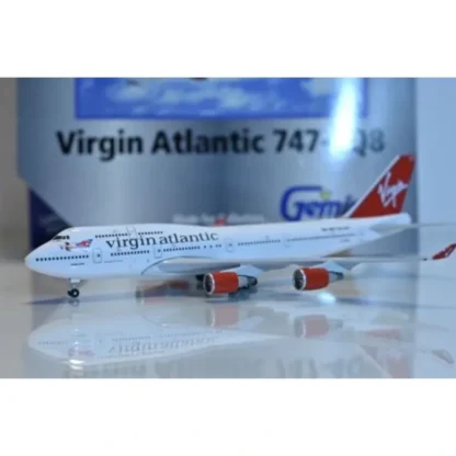 Gemini Jets GJVIR002 1:400 Virgin Atlantic Boeing 747-400 "Tubular Belle" - Miniature Marvels: Airplane Models & Painted Dice* Airplane Model
