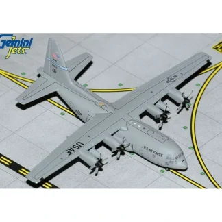 Gemini Jets GMUSA114 1:400 USAF Delaware ANG Lockheed Super Hercules C-130H-30 - Miniature Marvels: Airplane Models & Painted Dice* Airplane Model