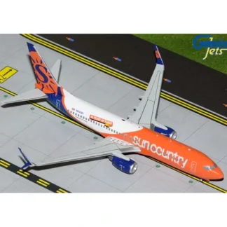 Gemini Jets G2SCX1184 1:200 Sun County Airlines Boeing 737-800S - Miniature Marvels: Airplane Models & Painted Dice* Airplane Model