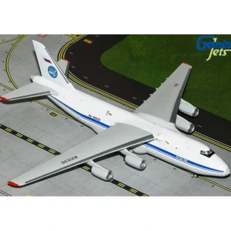 Gemini Jets G2TTF1080 1:200 Russian Federation AN-124-100 - Miniature Marvels: Airplane Models & Painted Dice* Airplane Model