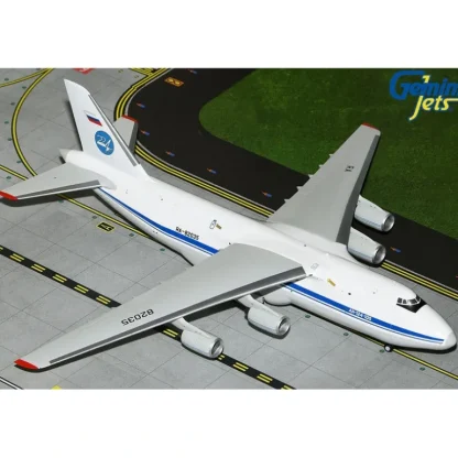 Gemini Jets G2TTF1080 1:200 Russian Federation AN-124-100 - Miniature Marvels: Airplane Models & Painted Dice* Airplane Model