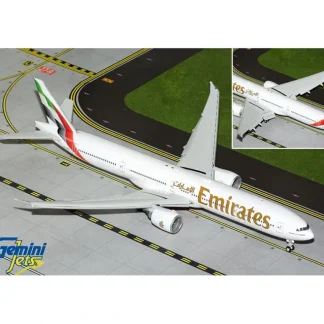 Gemini Jets G2UAE1250F 1:200 Emirates Boeing 777-300ER A6-ENV (Flaps Down) - Miniature Marvels: Airplane Models & Painted Dice* Airplane Model
