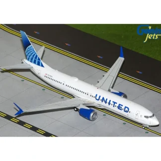 Gemini Jets G2UAL1256 1:200 United Airlines B737 MAX 9 N37555 - Miniature Marvels: Airplane Models & Painted Dice* Airplane Model