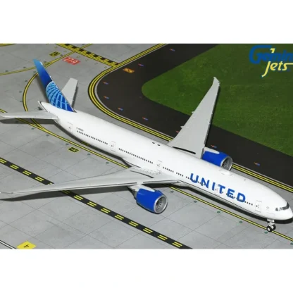 Gemini Jets G2UAL1247 1:200 United Airlines Boeing 777-300ER N2352U - Miniature Marvels: Airplane Models & Painted Dice* Airplane Model