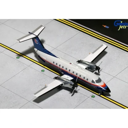 Gemini Jets G2UAL605 1:200 United Express Embraer EMB-120 Brasilia N229SW - Miniature Marvels: Airplane Models & Painted Dice* Airplane Model