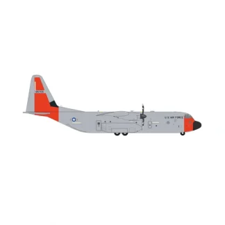 Herpa 572200 1:200 C-130J Four Horsemen - Miniature Marvels: Airplane Models & Painted Dice* Airplane Model