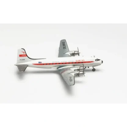 Herpa 571555 1:200 Qantas Douglas DC-4 "Norfolk Trader" - Miniature Marvels: Airplane Models & Painted Dice* Airplane Model