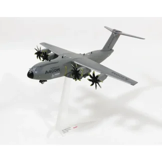 Herpa Wings 556736 1:200 Airbus A400M Atlas "Grizzly 4" - Miniature Marvels: Airplane Models & Painted Dice* Airplane Model